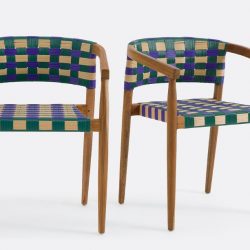 Lot de 2 fauteuils de table, en teck massif et résine tressée, BIANCA1